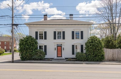 /international/us/997-washington-street-bath-me-110107955954/