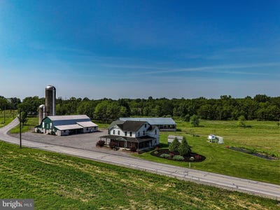 /international/us/1435-church-road-watsontown-pa-110100996705/