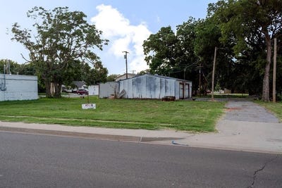 /international/us/715-w-3rd-street-elk-city-ok-110100622204/