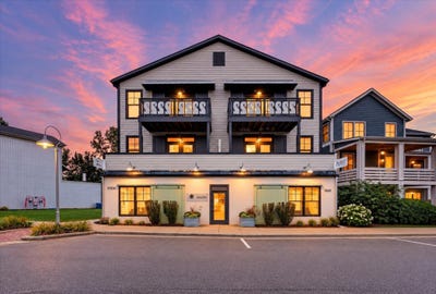 /international/us/2039-celadon-drive-ne-grand-rapids-mi-110110306515/