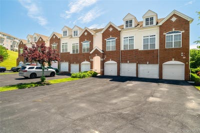 /international/us/1505-balsam-drive-new-windsor-ny-110108638283/
