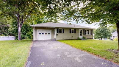 /international/us/390-webster-street-lewiston-me-110108477386/