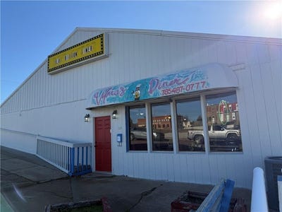 /international/us/115-w-7th-street-horton-ks-110104416181/