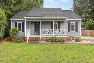 /international/us/204-valley-court-selma-nc-110100535472/
