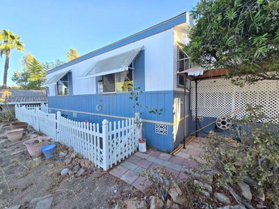 /international/us/13490-higwhay-8-business-lakeside-ca-110120552933/
