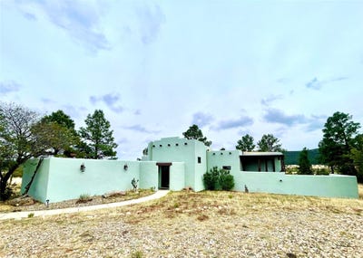 /international/us/22-county-road-a-32t-las-vegas-nm-110108356701/