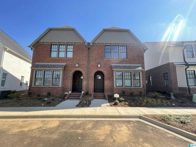 /international/us/4882-silas-avenue-hoover-al-110107655499/