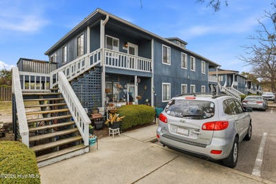 /international/us/1299-wellington-avenue-wilmington-nc-110106819753/