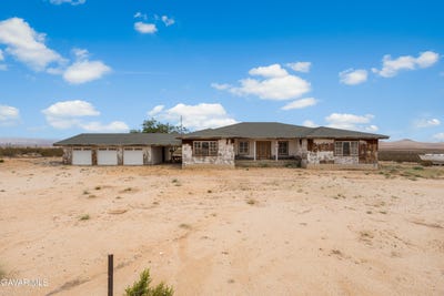 /international/us/10355-ridge-boulevard-california-city-ca-110100099674/