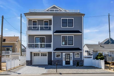 /international/us/109-eisenhower-avenue-ortley-beach-nj-110107537118/