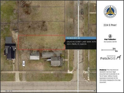 /international/us/224-s-pearl-street-albion-mi-110110265957/