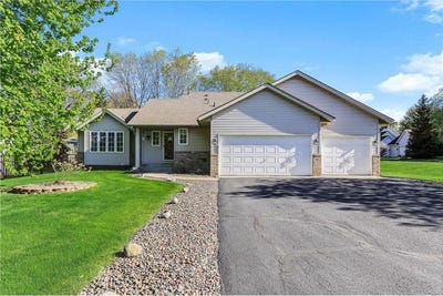 /international/us/3520-dakota-avenue-woodbury-mn-110108034230/