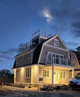/international/us/7-collins-avenue-dennis-ma-110098543936/