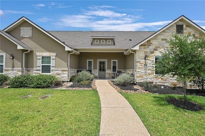 /international/us/1754-dakota-lane-college-station-tx-110119397744/