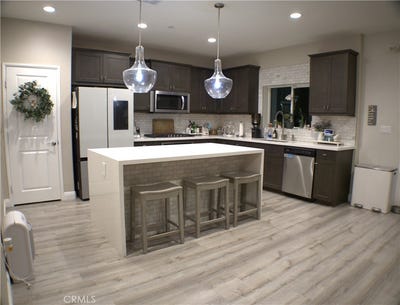 /international/us/24673-administrative-menifee-ca-110110343646/