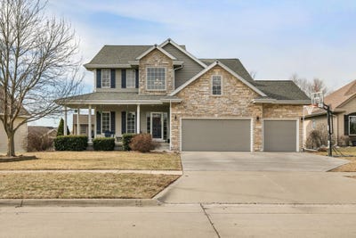 /international/us/1620-pinewood-court-sw-altoona-ia-110105711307/