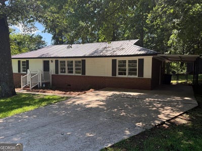 /international/us/105-dogwood-drive-lagrange-ga-110107258257/