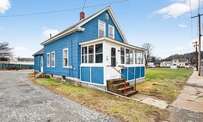 /international/us/150-e-main-st-orange-ma-110107153271/