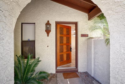/international/us/4809-e-euclid-avenue-phoenix-az-110108470282/