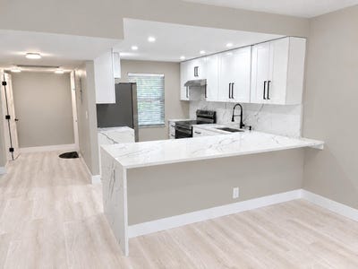 /international/us/3900-oaks-clubhouse-drive-pompano-beach-fl-110120549478/