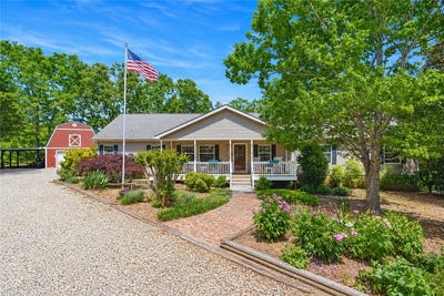 /international/us/113-westwood-drive-westminster-sc-110107626986/