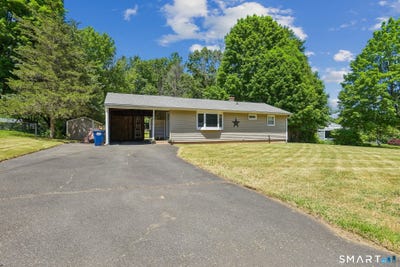/international/us/23-ridgecrest-road-wallingford-ct-110108717163/