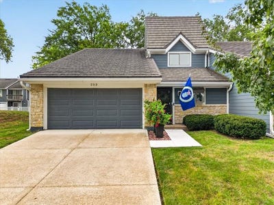 /international/us/253-ne-edgewater-drive-lee-s-summit-mo-110110325897/