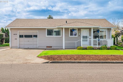 /international/us/1455-thompson-rd-woodburn-or-110098379892/