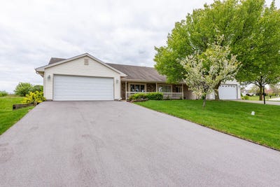 /international/us/1105-w-york-st-oak-creek-wi-110100729191/