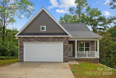 /international/us/836-garner-street-mocksville-nc-110094301900/