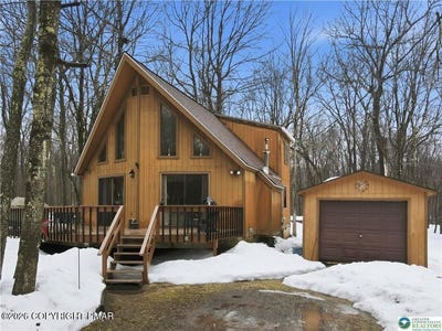 /international/us/8-running-bear-lane-albrightsville-pa-110105938169/