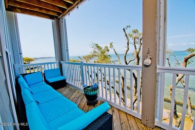 /international/us/1700-salter-path-road-indian-beach-nc-110103520288/
