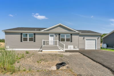 /international/us/10-colony-way-kittery-me-110107401650/