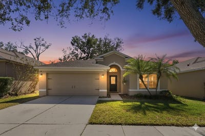 /international/us/1129-emerald-hill-way-valrico-fl-110105332329/