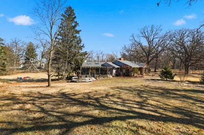 /international/us/30w030-schick-road-bartlett-il-110107311736/