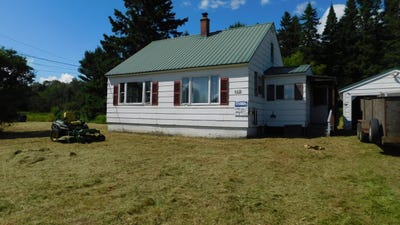 /international/us/448-station-road-new-sweden-me-110101232716/?lang=id