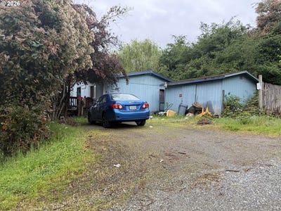 /international/us/521-nw-harrison-st-canyonville-or-110107824700/