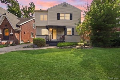 /international/us/475-belanger-street-grosse-pointe-farms-mi-110120088812/