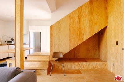 /international/us/775-montecito-dr-los-angeles-ca-110110056582/