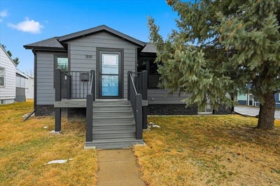 /international/us/1310-9th-avenue-belle-fourche-sd-110106326303/