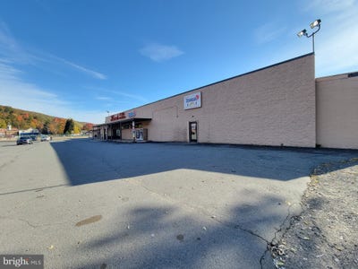 /international/us/5-mountain-mall-shickshinny-pa-110092158447/?lang=zh-cn