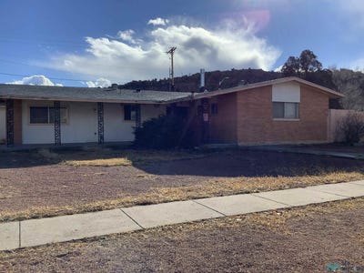 /international/us/3300-ciniza-drive-gallup-nm-110105116095/