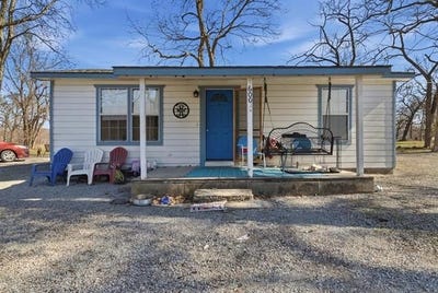 /international/us/600-s-main-spavinaw-ok-110105711057/