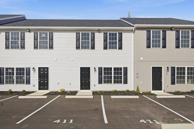 /international/us/419-n-washington-avenue-pulaski-va-110104815041/