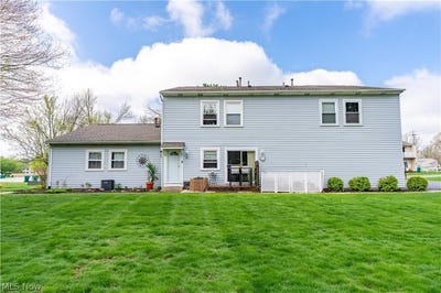 /international/us/2491-royal-county-down-drive-uniontown-oh-110107476077/