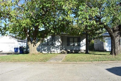 /international/us/1338-roosevelt-street-seminole-ok-110102617796/