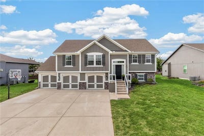 /international/us/902-n-cottonwood-street-kearney-mo-110119985985/