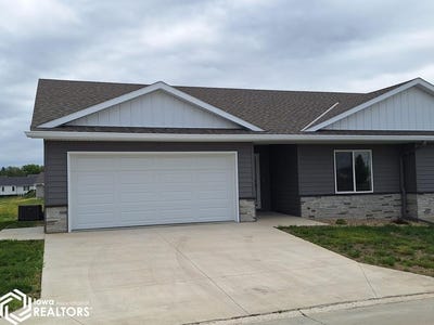 /international/us/629-westridge-drive-carroll-ia-110095114471/