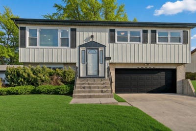 /international/us/16531-76th-avenue-tinley-park-il-110105882627/