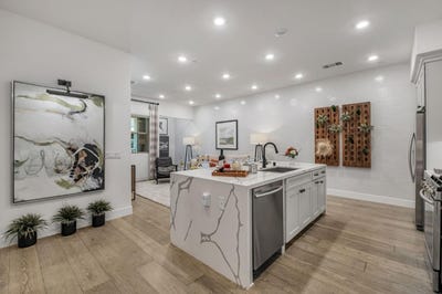 /international/us/1000-berryessa-ln-211-davis-ca-110108572344/
